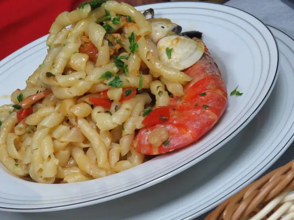 Busiate allo scoglio